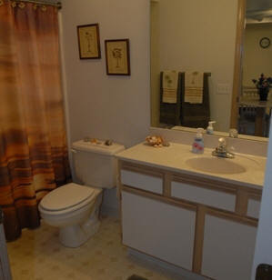 Master Bath - 1 Bedroom