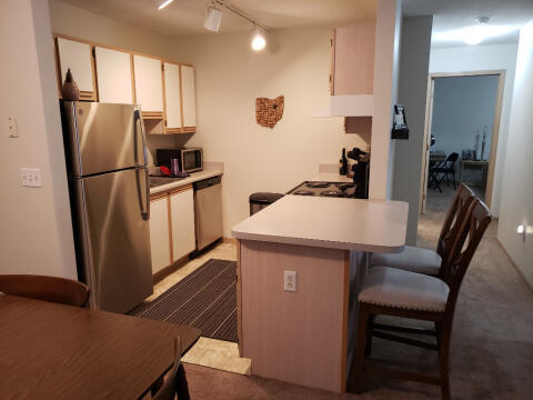 Kitchen (with SS upgrades)