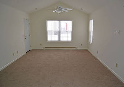 Standard Suite - Living Room