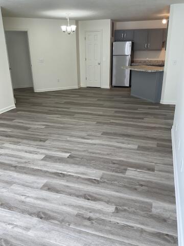 Premium Suite - Living/Dining Area