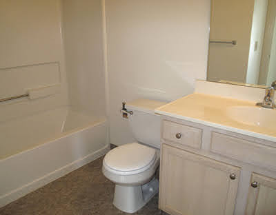 Standard Suite -  Master Bathroom